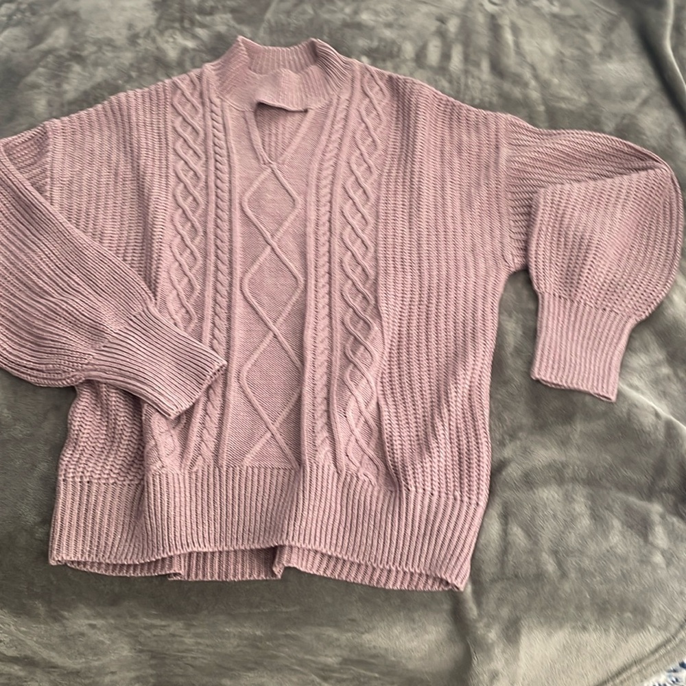 Women’s size‎ L,  Steve Madden ,Beautiful Woven Sweater